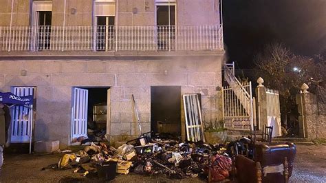 Muere una mujer de 73 años en un incendio en un。